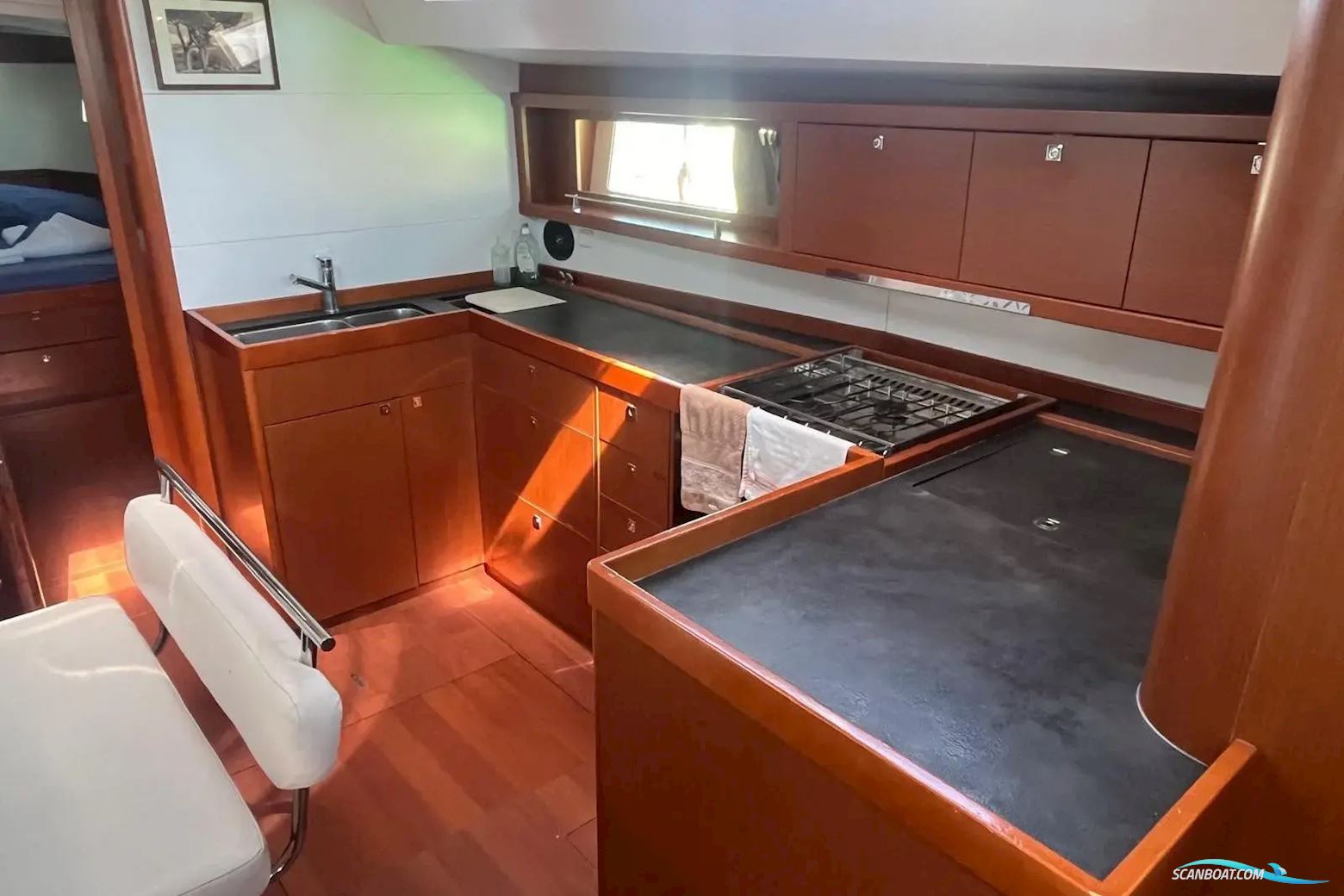 Beneteau Oceanis 48