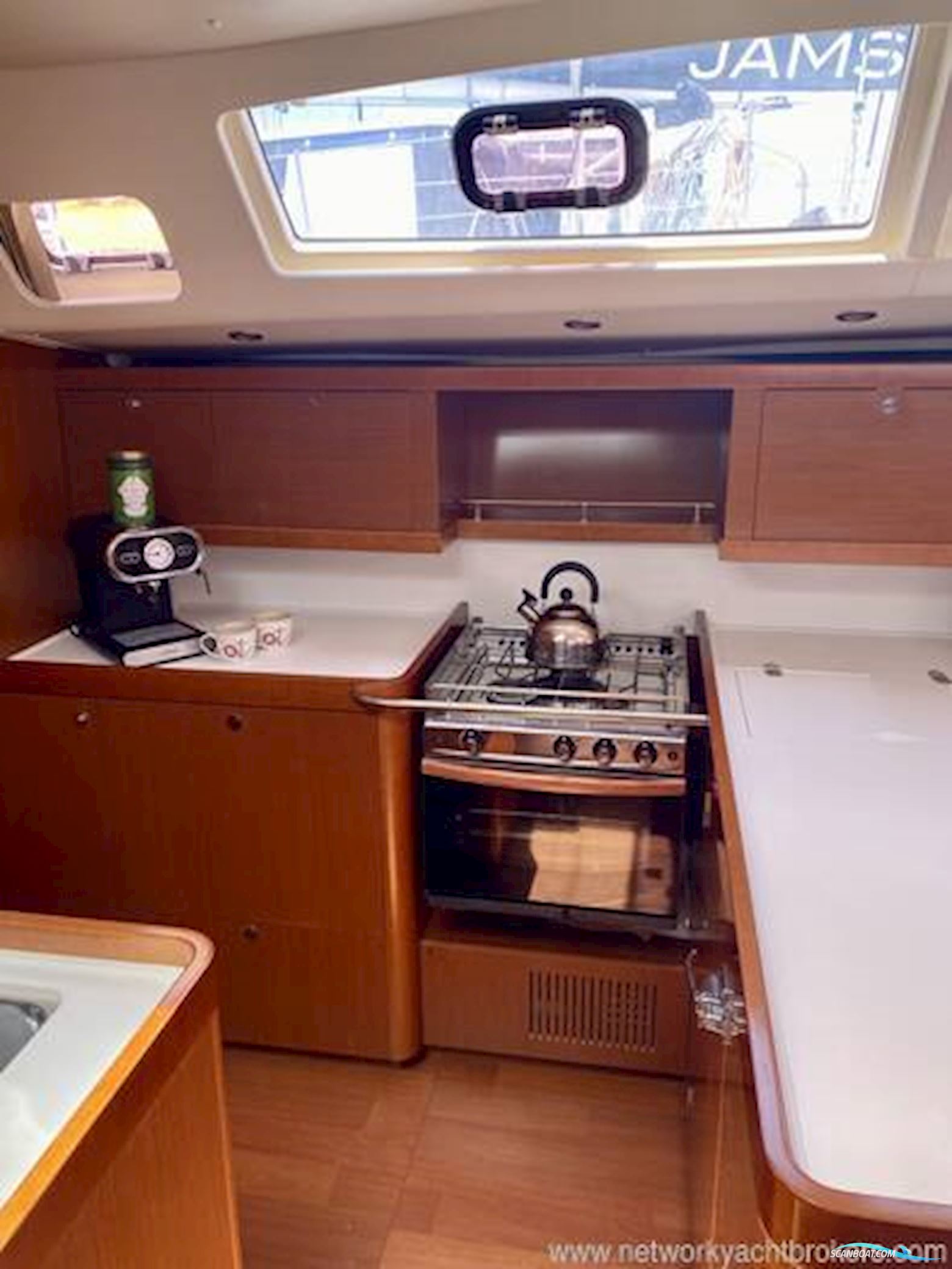 Beneteau Oceanis 54 Elegance