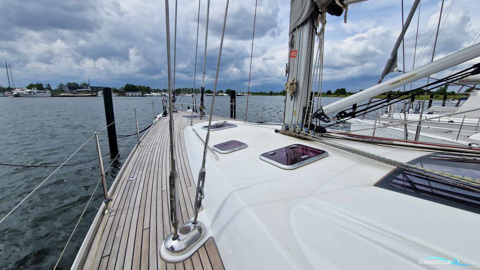 Beneteau Oceanis 54