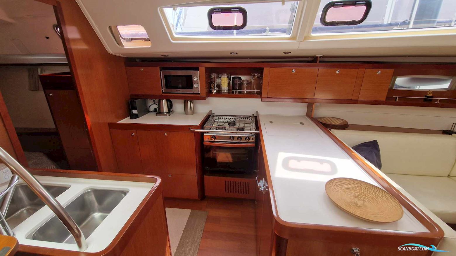 Beneteau Oceanis 54
