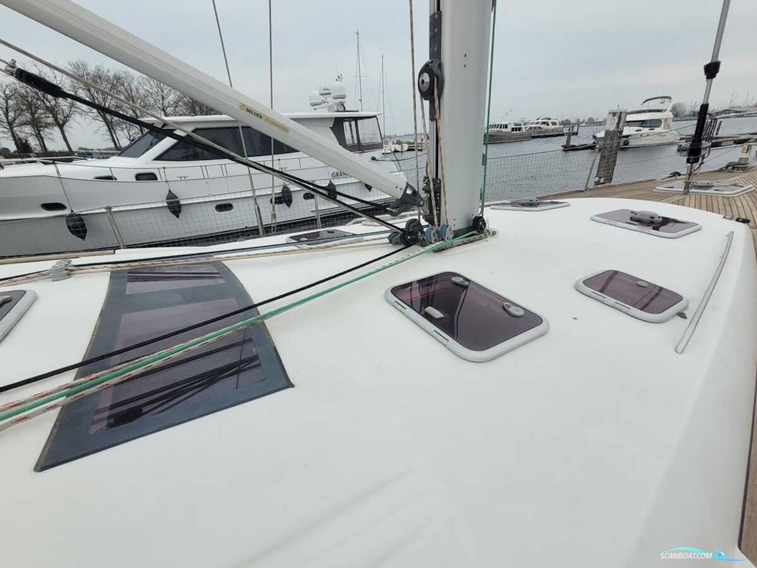 Beneteau Oceanis 54