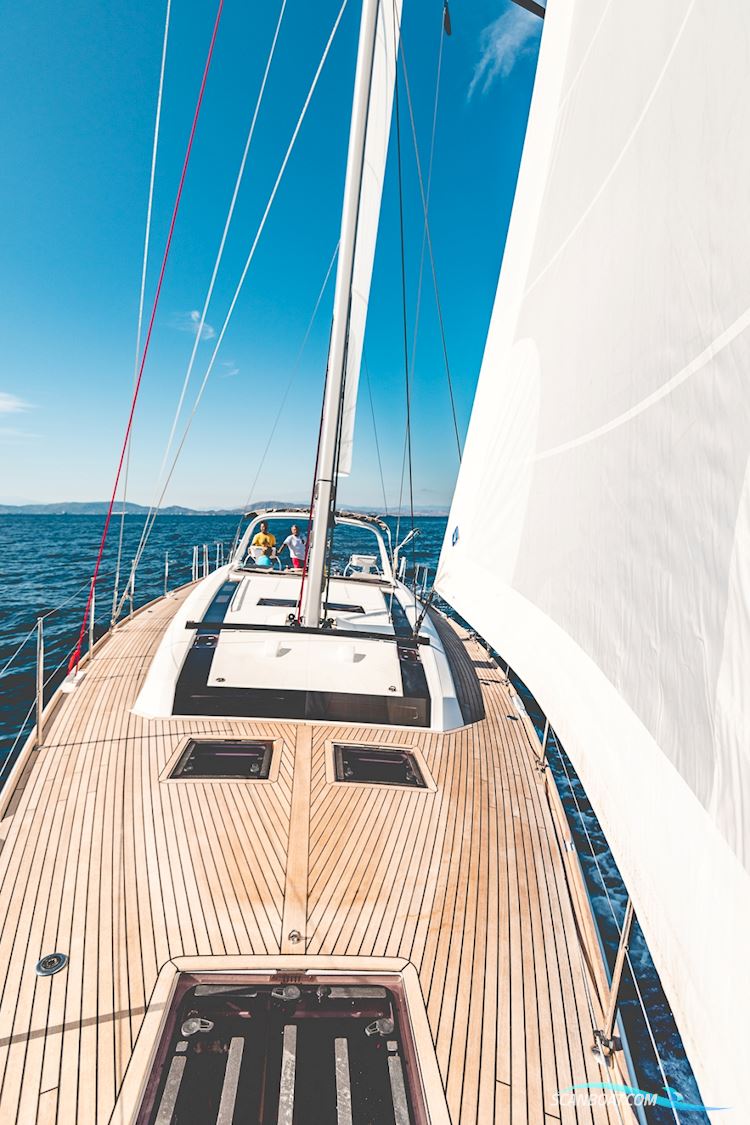 Beneteau Oceanis 55.1 Owner's Version