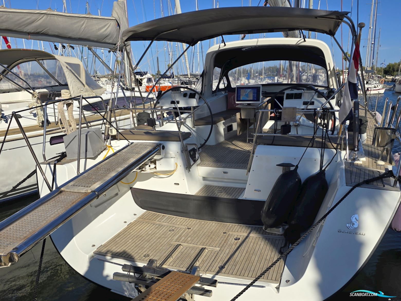 Beneteau Oceanis 58