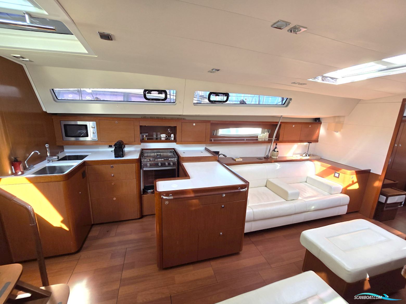 Beneteau Oceanis 58