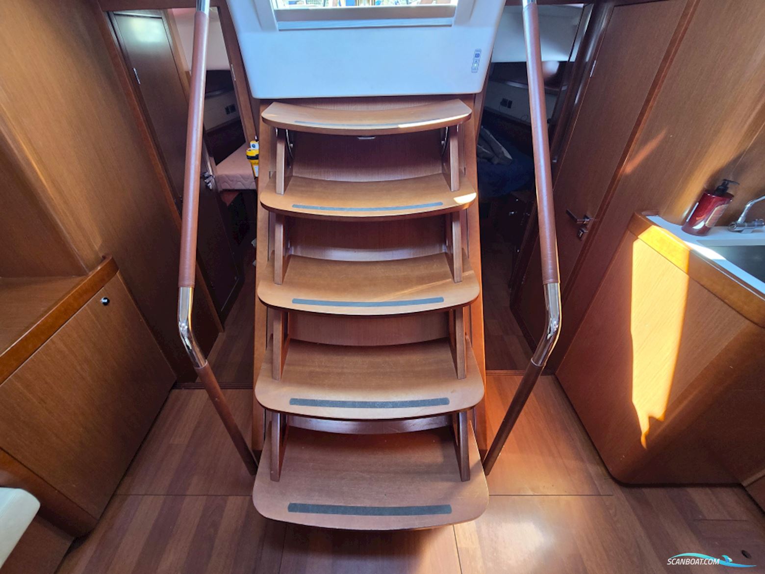 Beneteau Oceanis 58