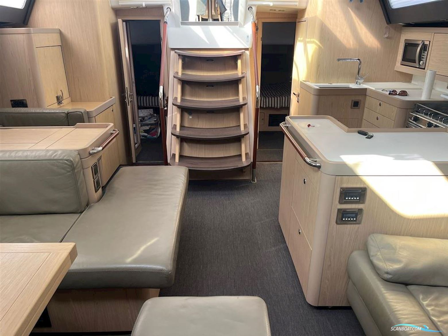 Beneteau Oceanis 60