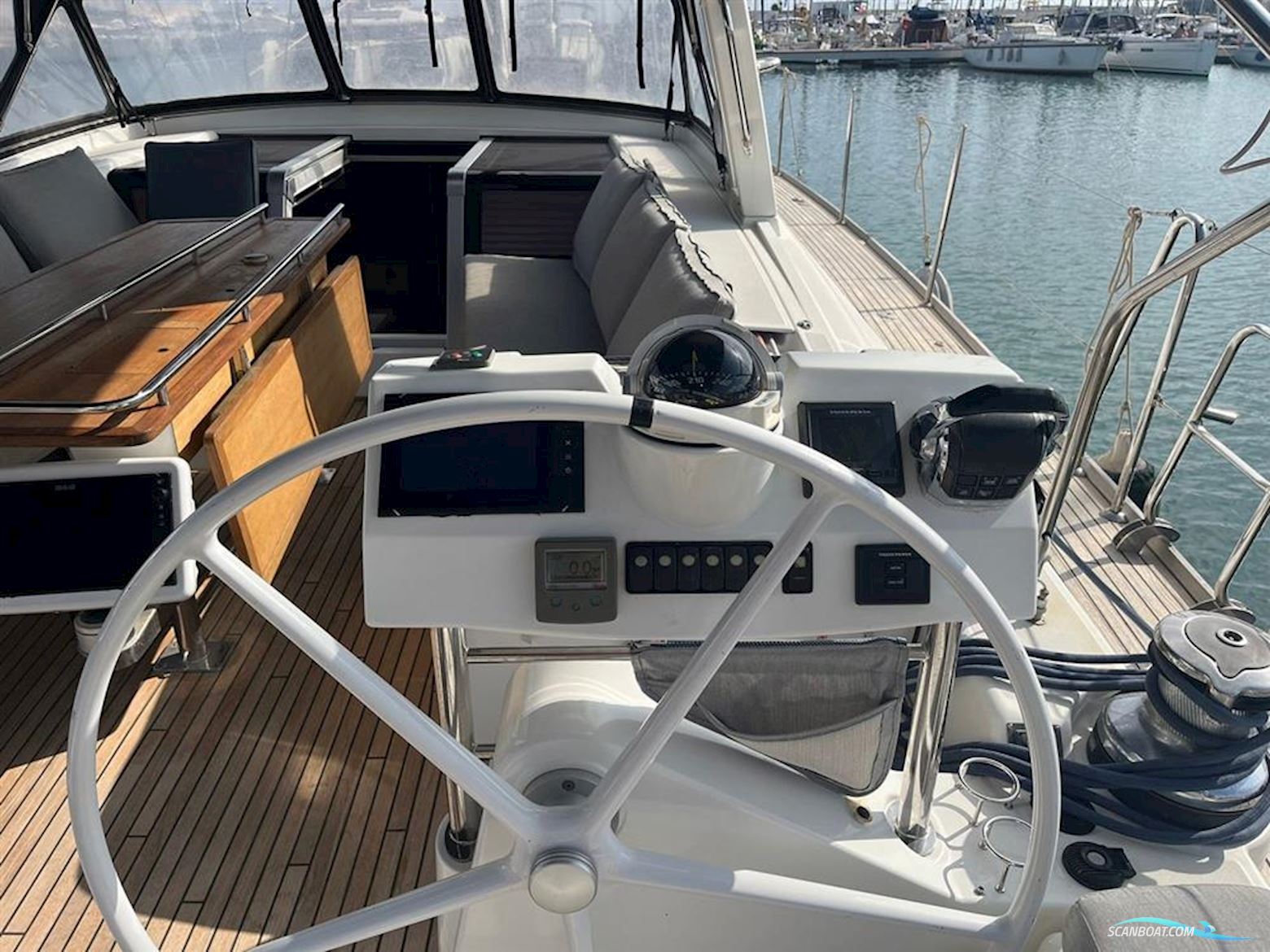Beneteau Oceanis 60