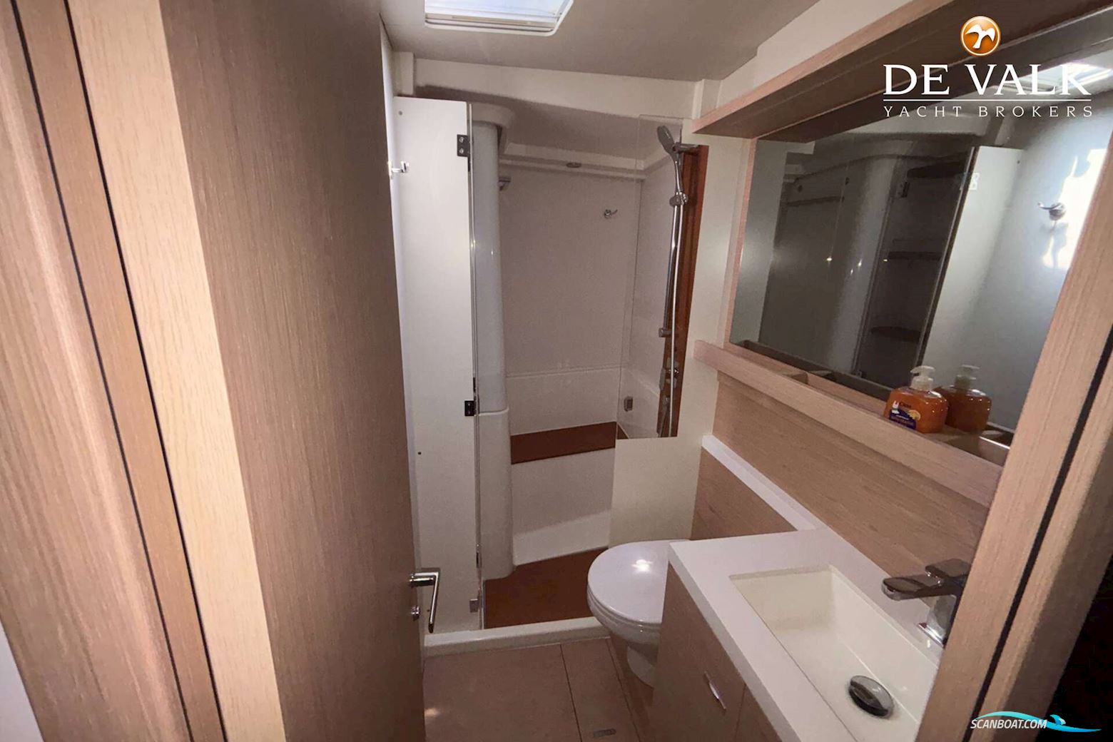 Beneteau Oceanis 60