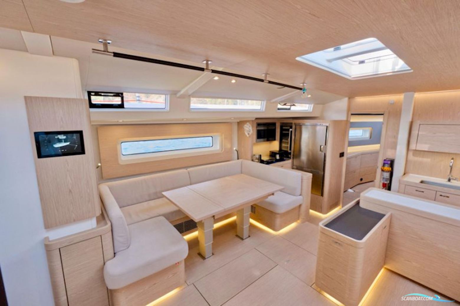 Beneteau Oceanis 60