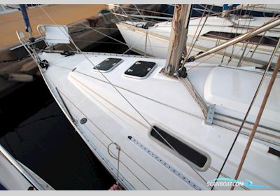Beneteau Oceanis Clipper 311 Sailingboat 1999, with Volvo Penta engine, Spain