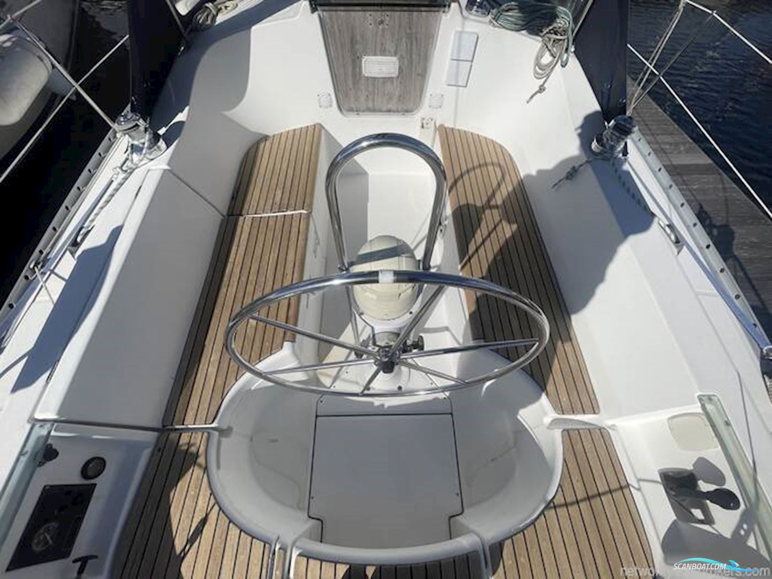 Beneteau Oceanis Clipper 321