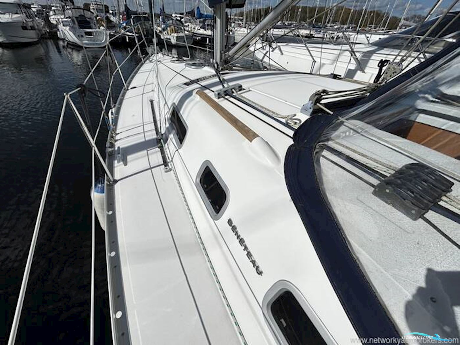 Beneteau Oceanis Clipper 323