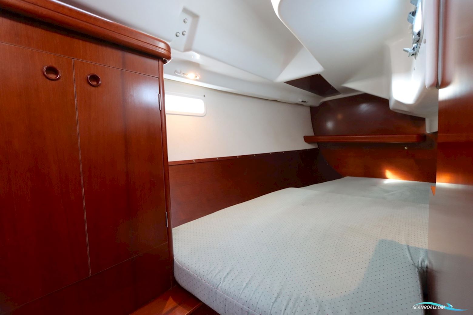 Beneteau Oceanis Clipper 331 Lifting Keel