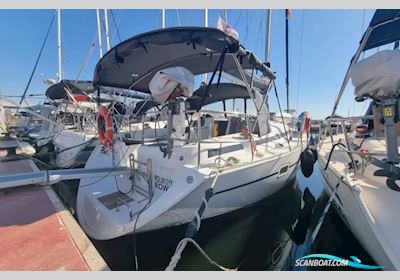 Beneteau Oceanis Clipper 361 Sailingboat 2001, with Yanmar engine, Spain
