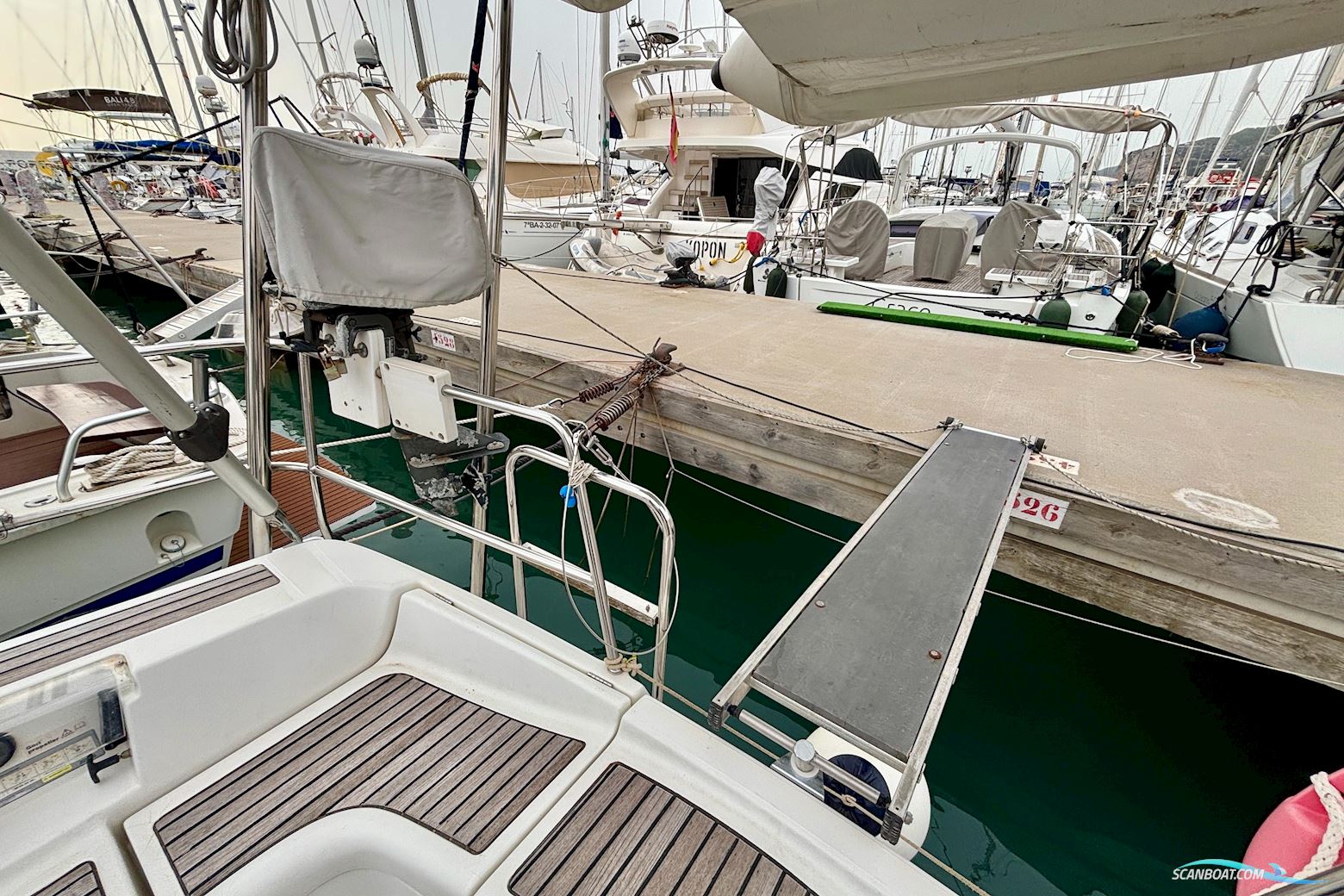 Beneteau Oceanis Clipper 373