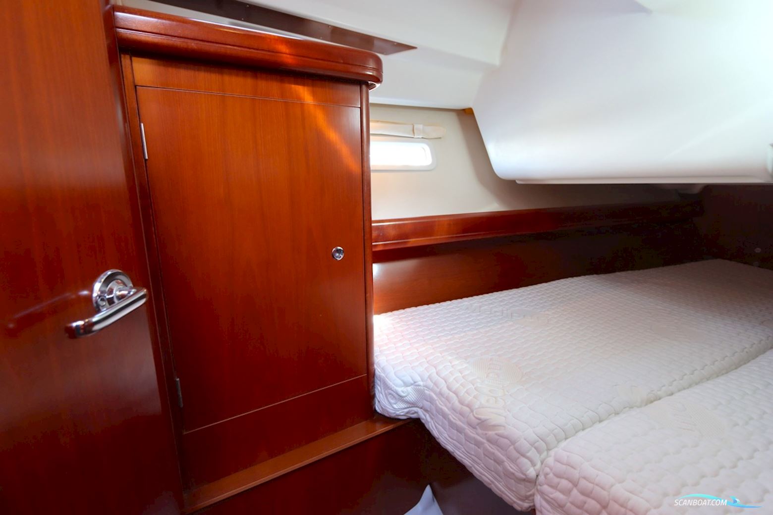 Beneteau Oceanis Clipper 373