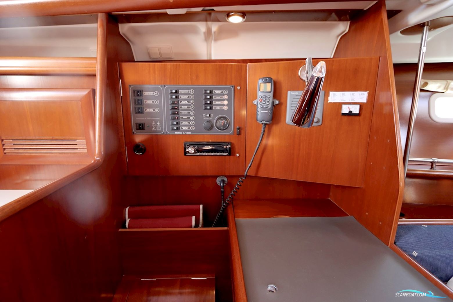 Beneteau Oceanis Clipper 373
