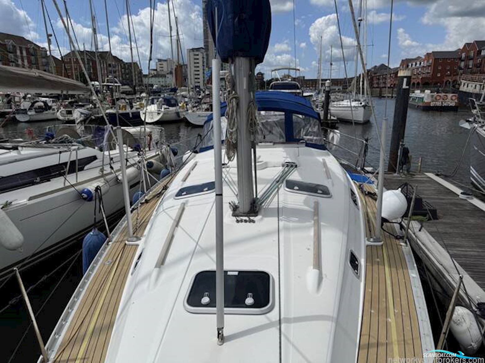 Beneteau Oceanis Clipper 381