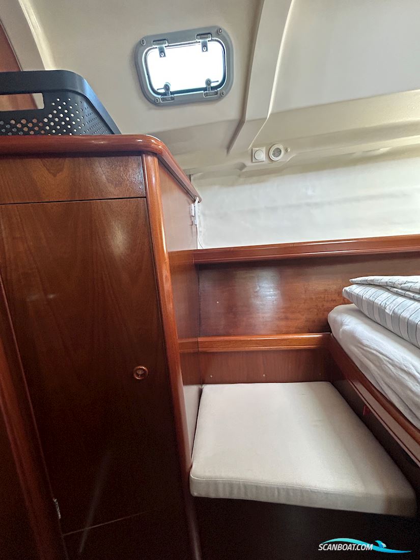 Beneteau Oceanis Clipper 381