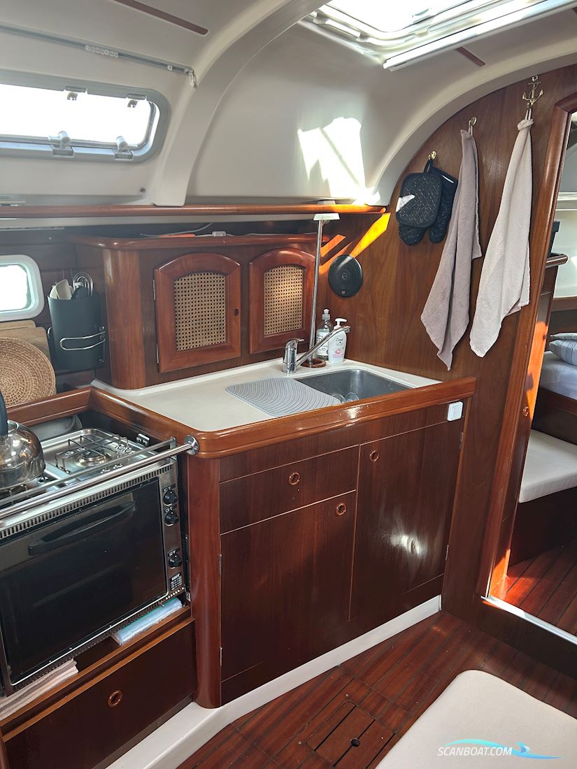 Beneteau Oceanis Clipper 381