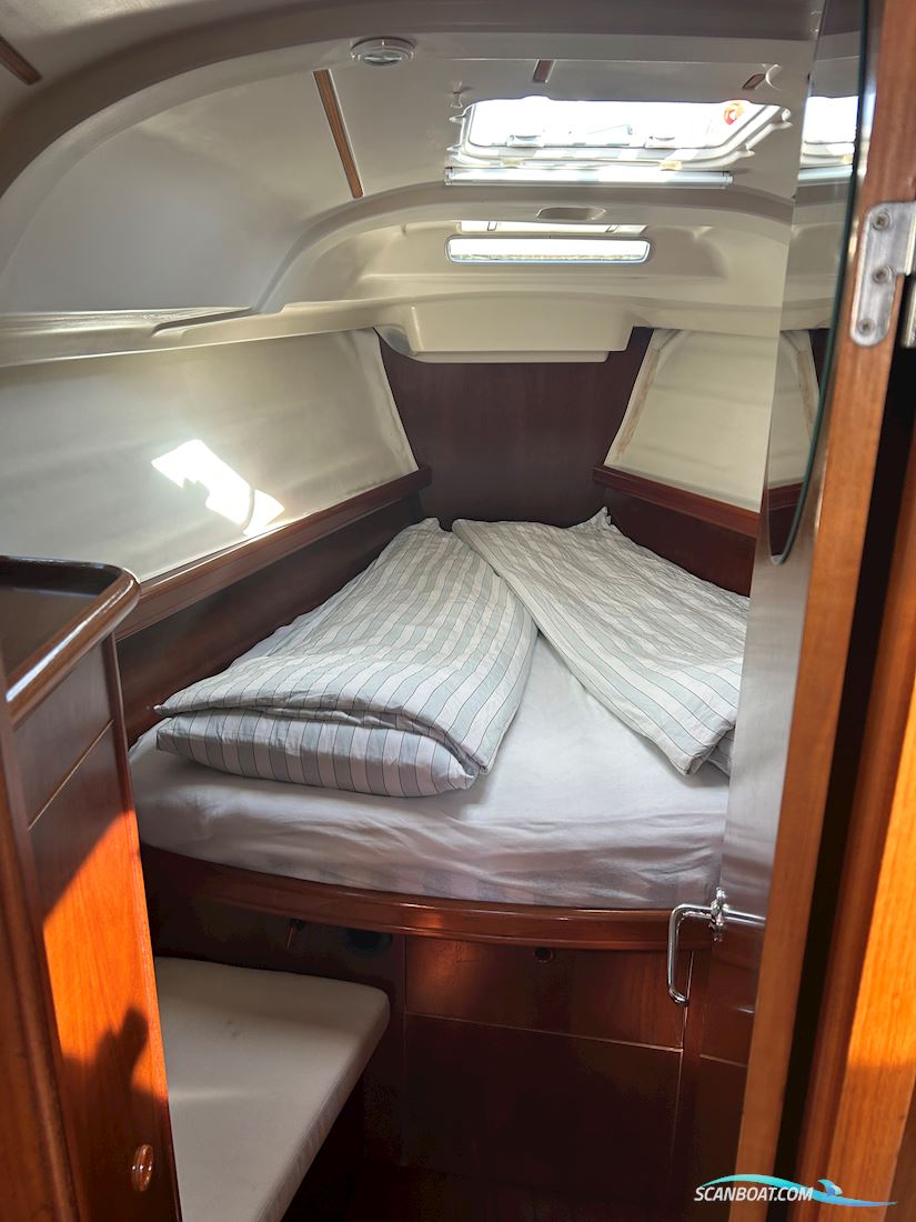 Beneteau Oceanis Clipper 381