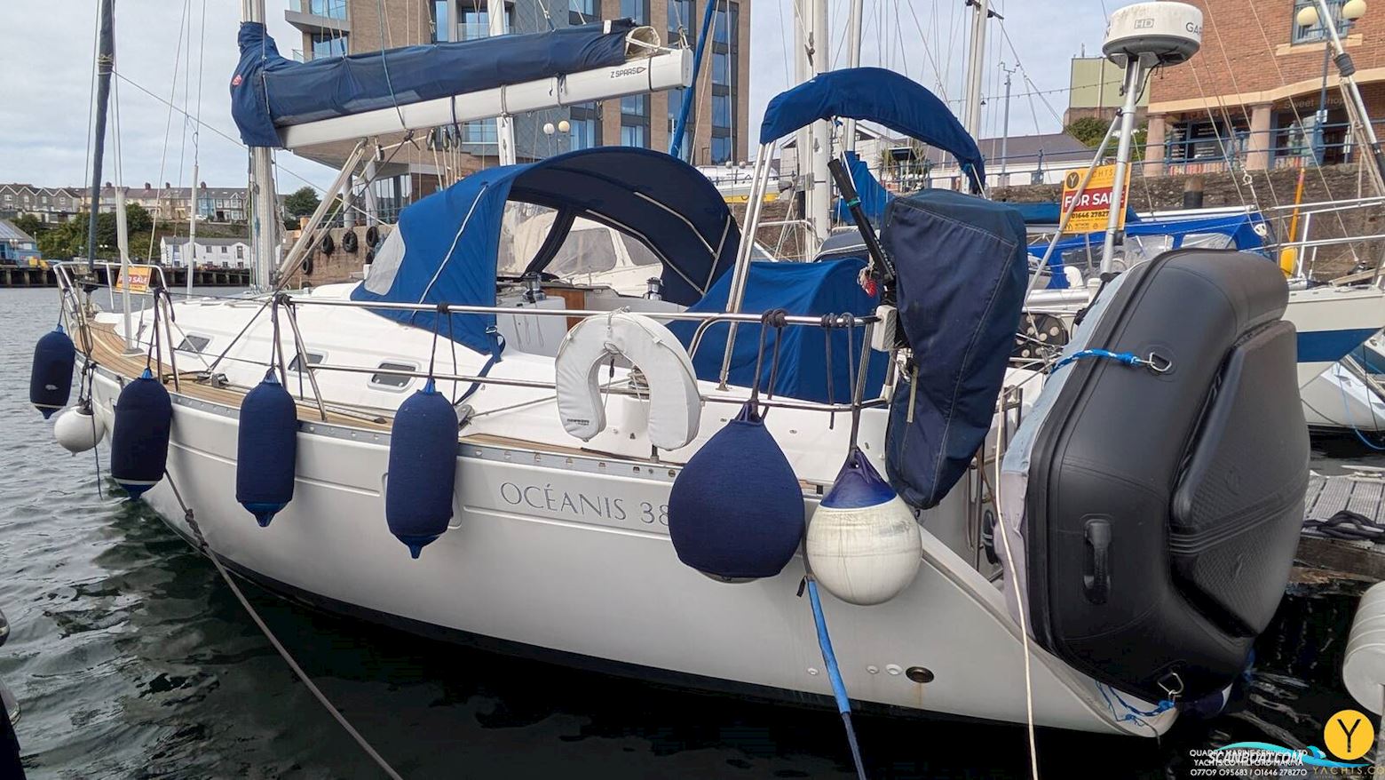 Beneteau Oceanis Clipper 381 Sailingboat 1999, with Volvo Penta engine, United Kingdom