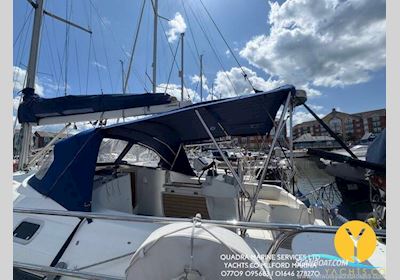 Beneteau Oceanis Clipper 381 Sailingboat 1999, with Volvo Penta engine, United Kingdom