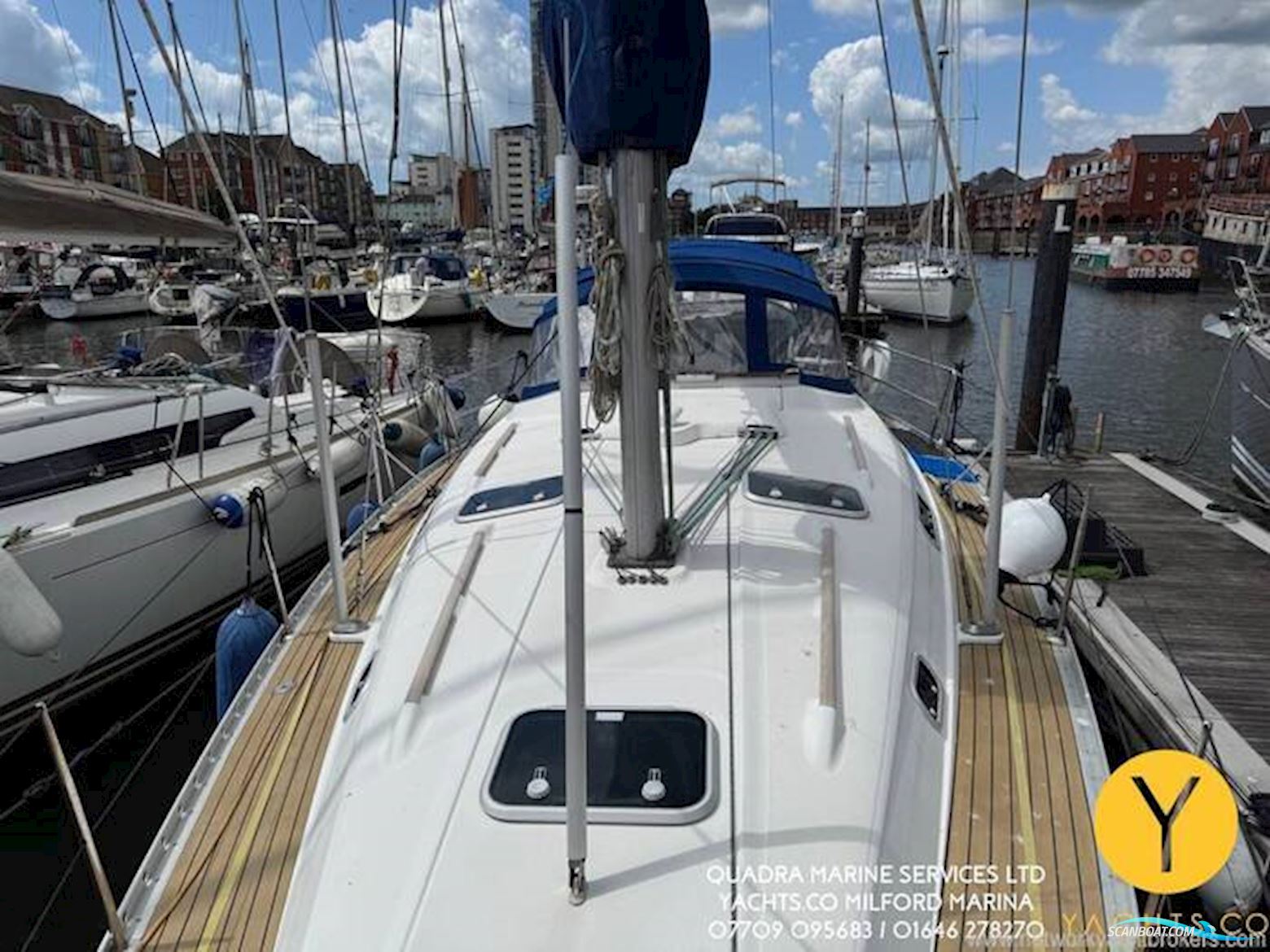 Beneteau Oceanis Clipper 381