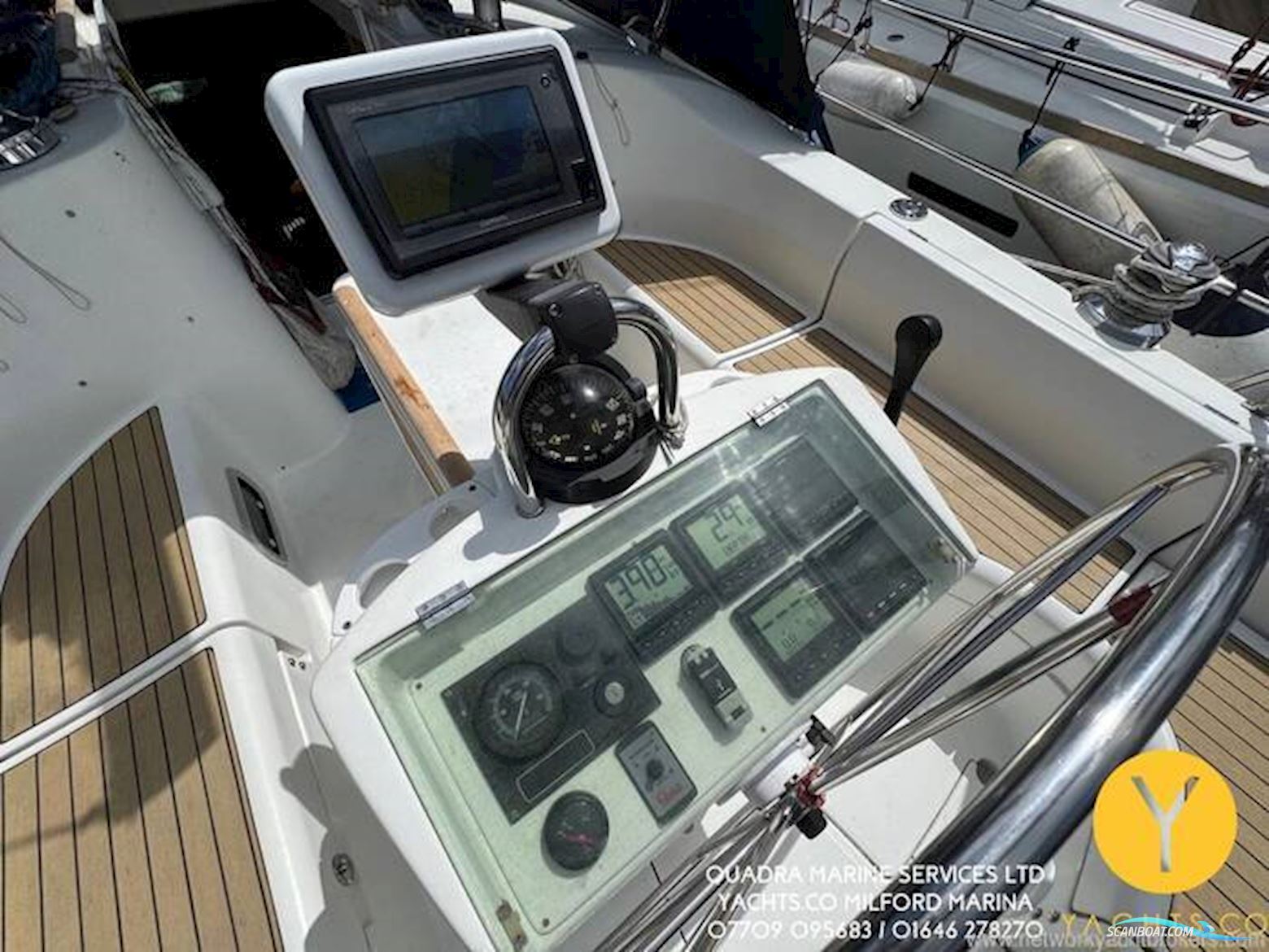 Beneteau Oceanis Clipper 381