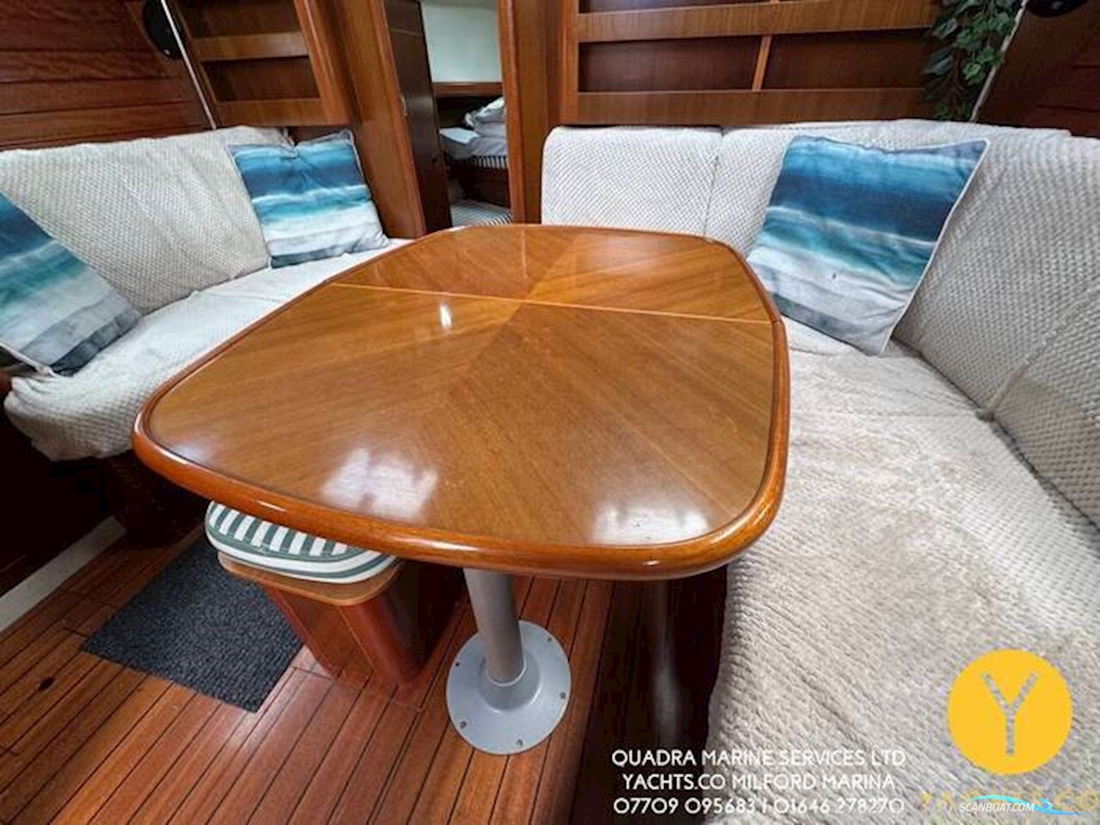 Beneteau Oceanis Clipper 381