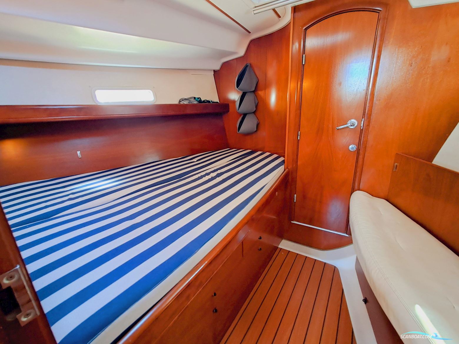 Beneteau Oceanis Clipper 393