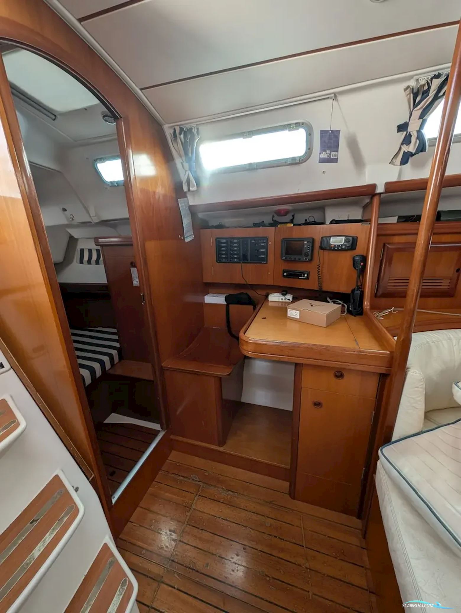 Beneteau Oceanis Clipper 393