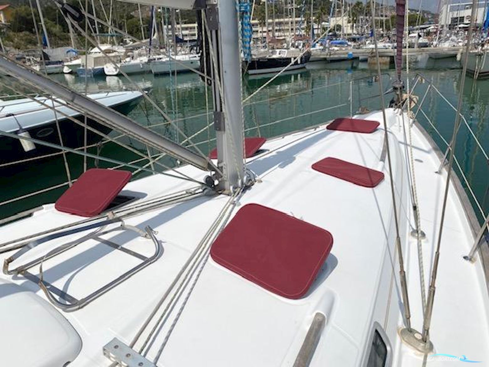 Beneteau Oceanis Clipper 411