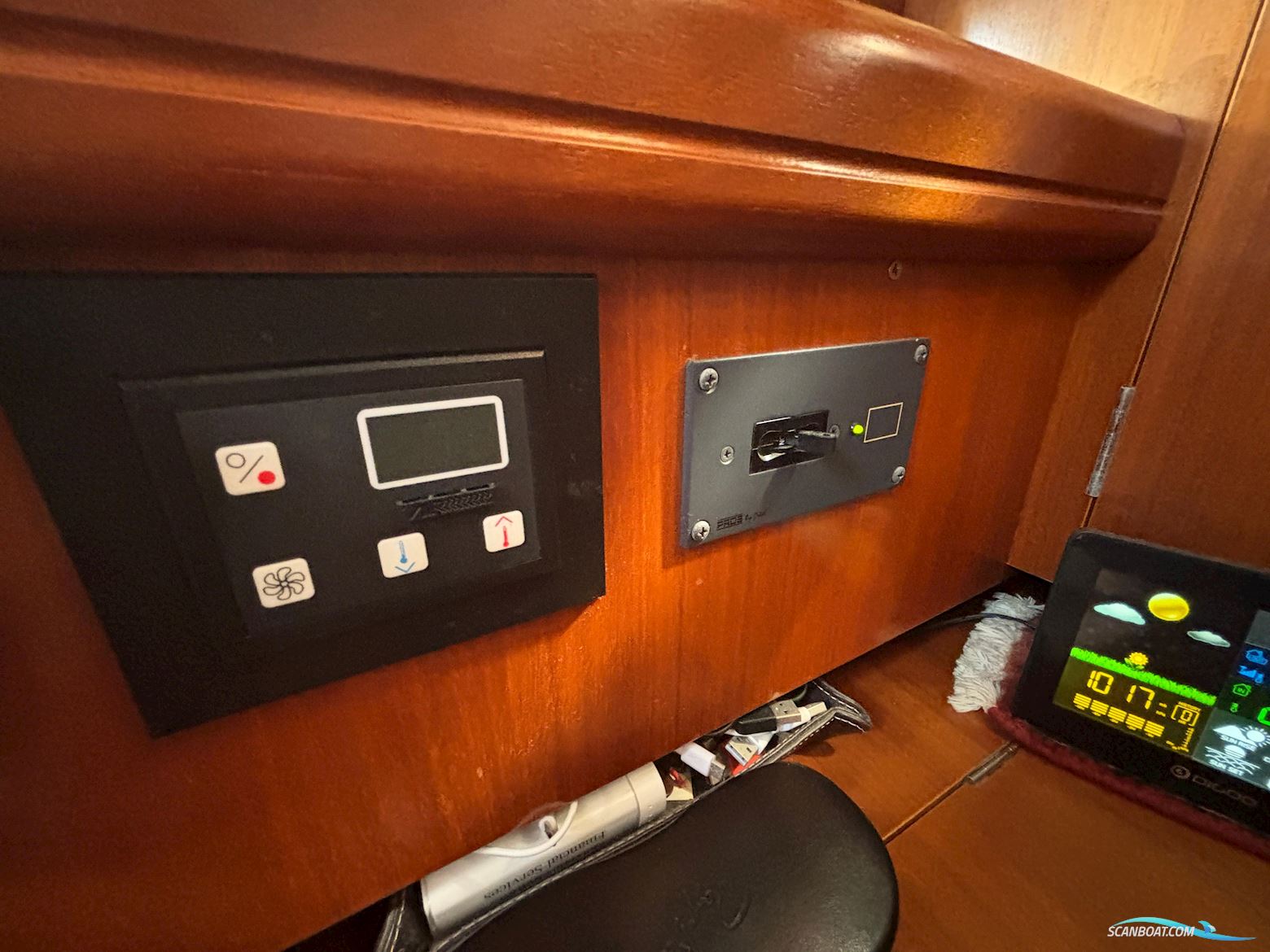 Beneteau Oceanis Clipper 411