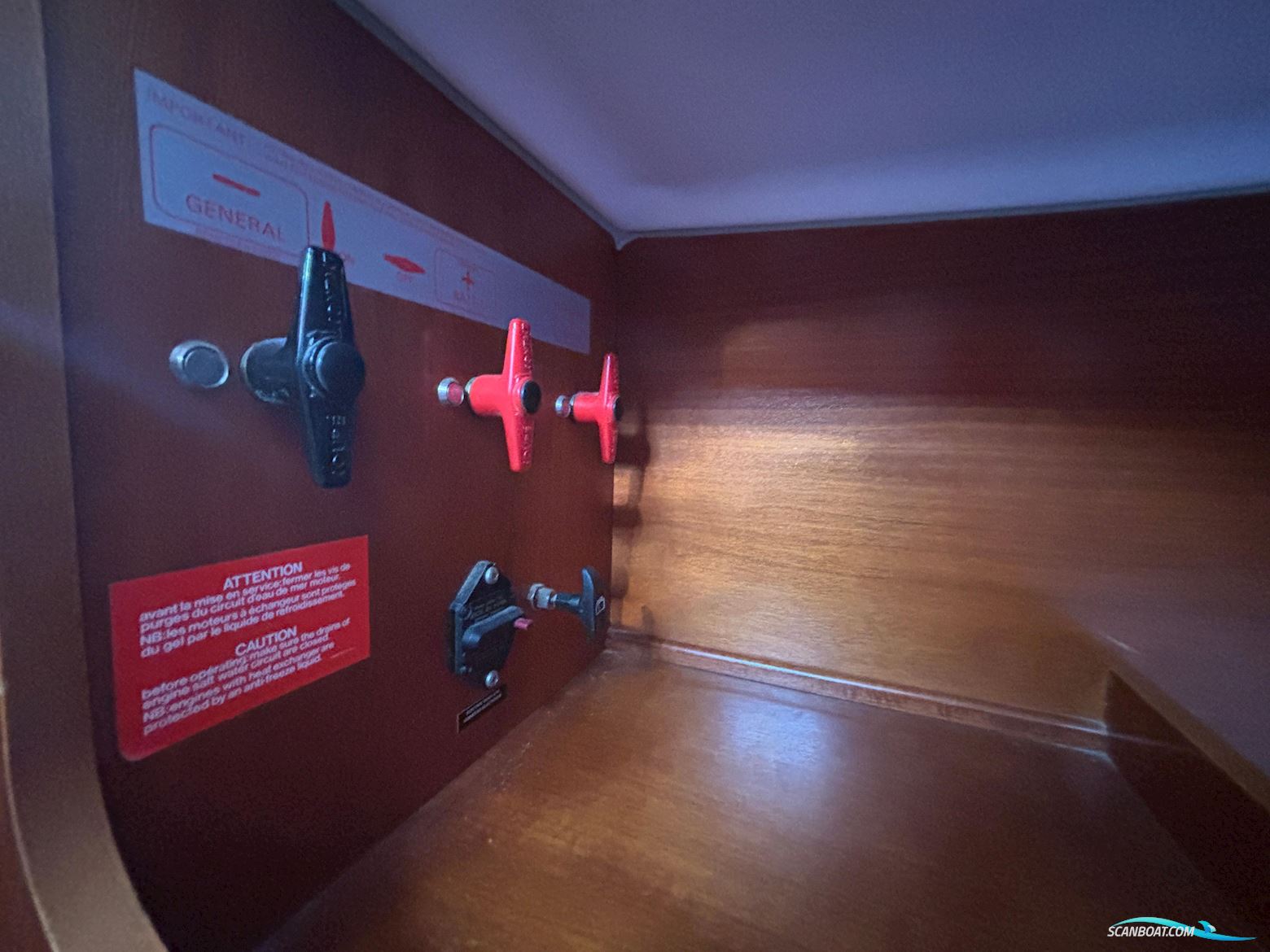 Beneteau Oceanis Clipper 411