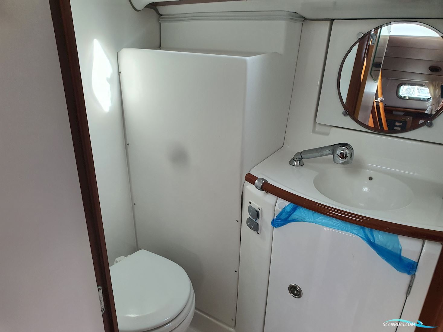 Beneteau Oceanis Clipper 411