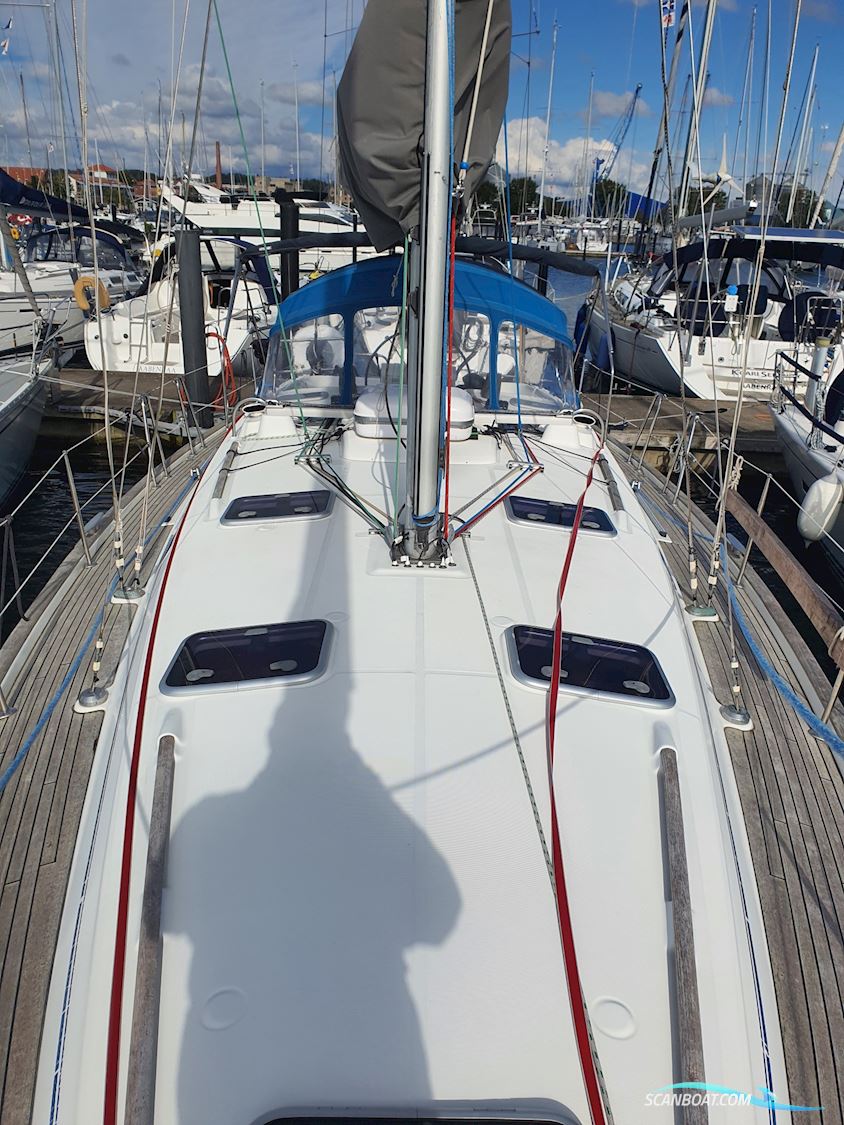 Beneteau Oceanis Clipper 411
