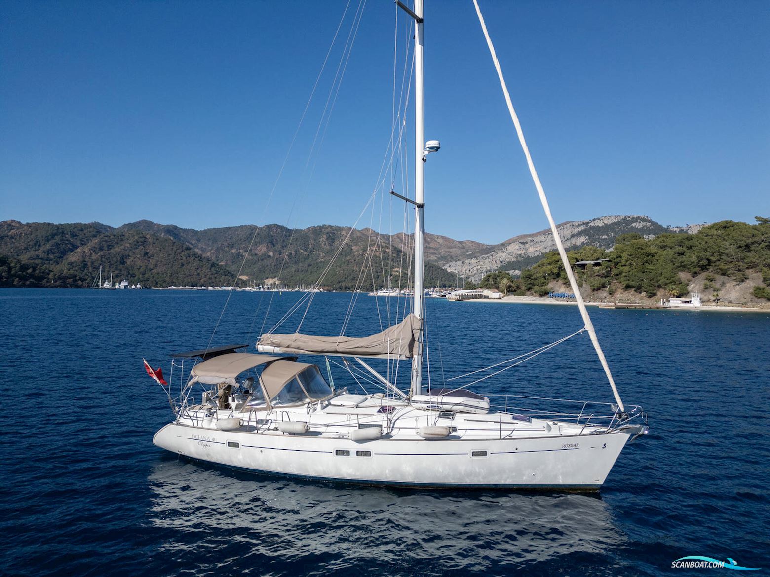 Beneteau Oceanis Clipper 411 Sailingboat 2002, with Yanmar engine, Turkey