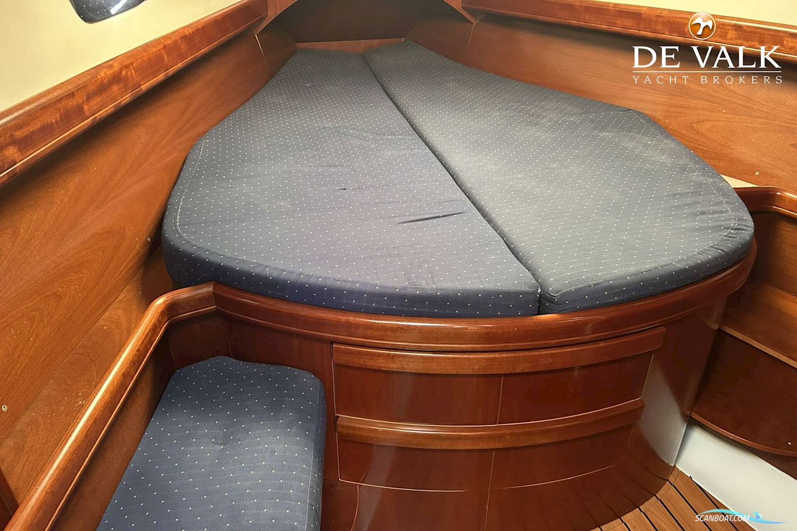 Beneteau Oceanis Clipper 423