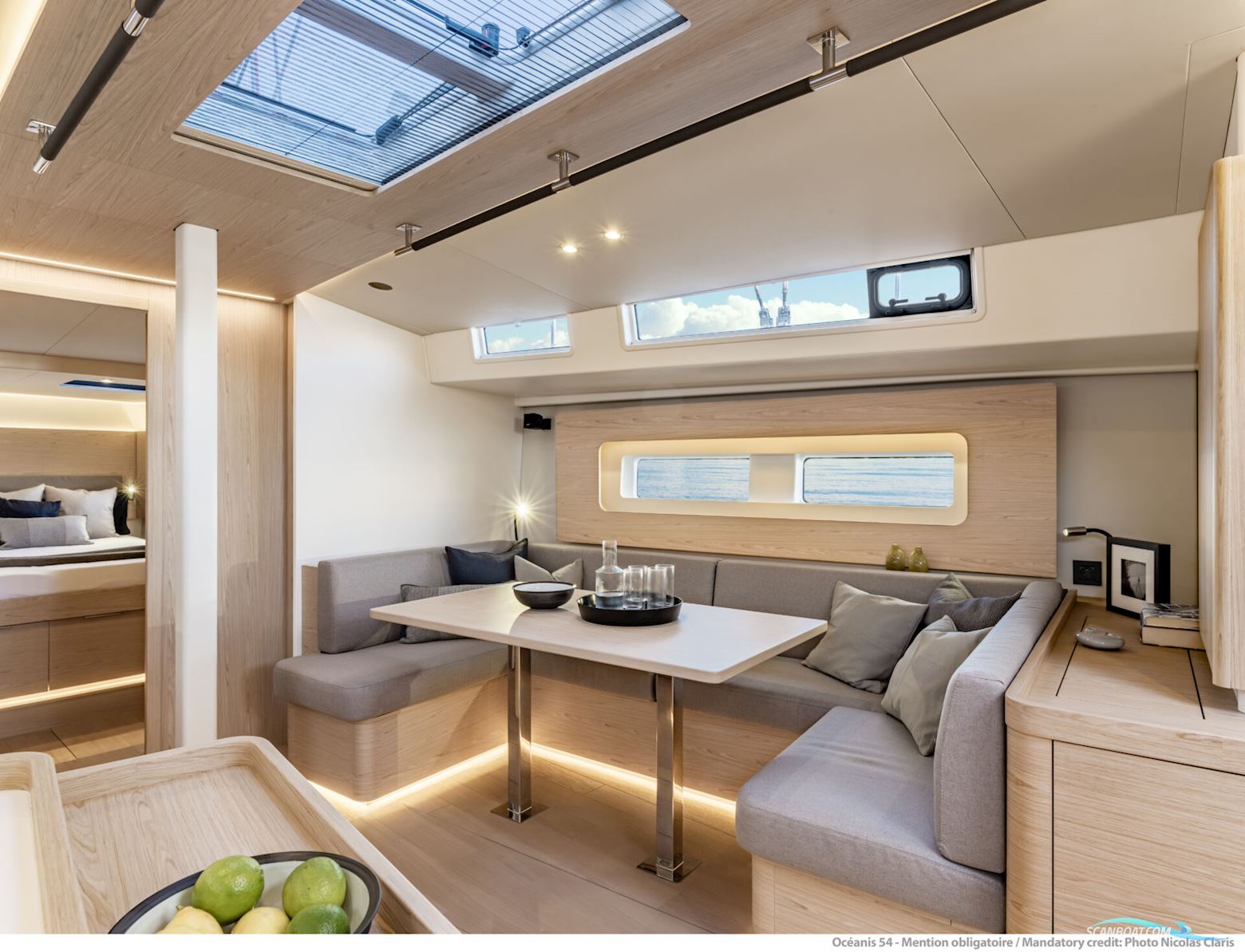 Beneteau Oceanis Yacht 54