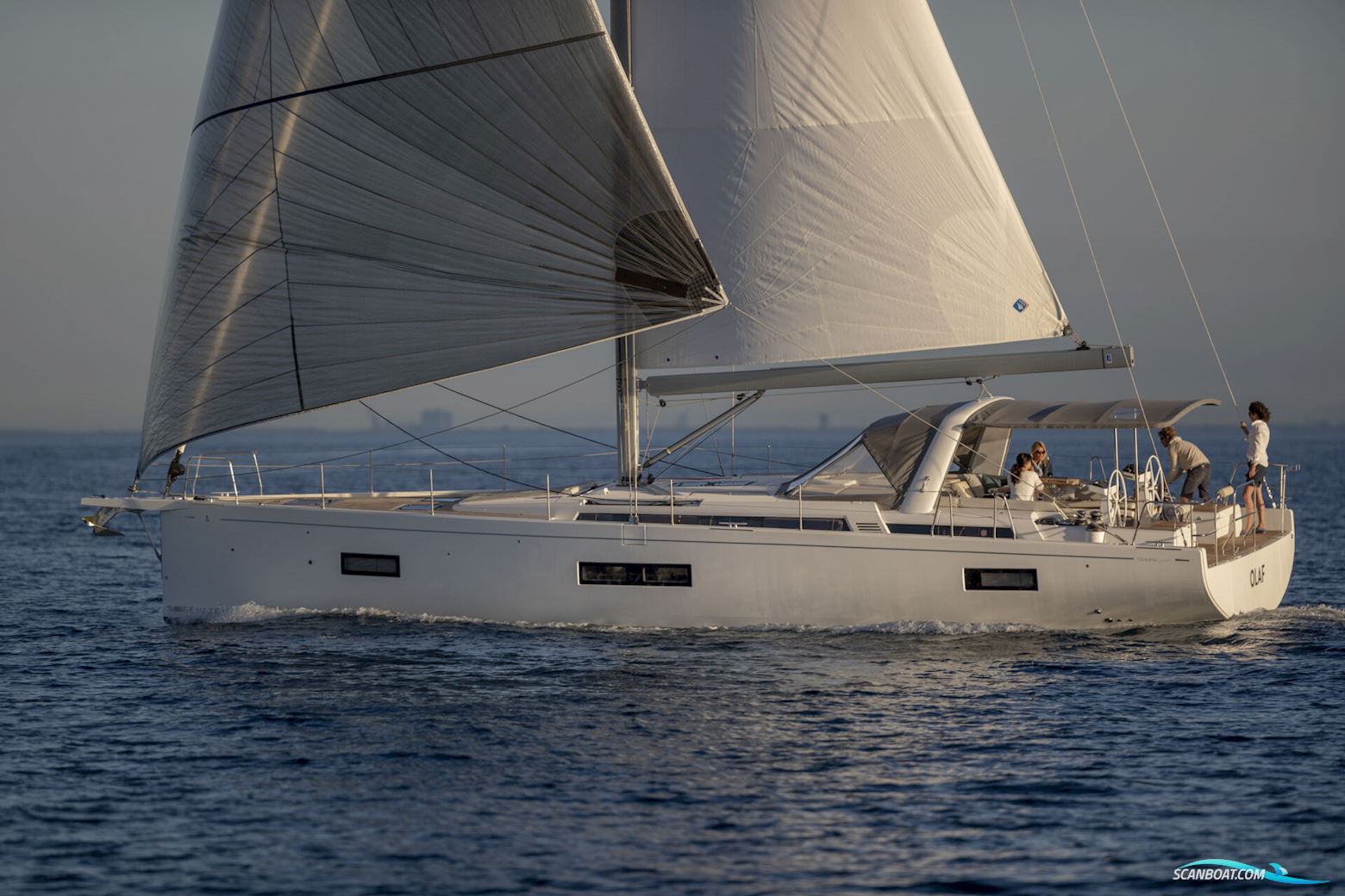 Beneteau Oceanis Yacht 54