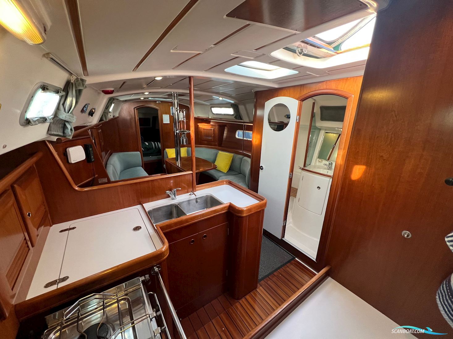 Beneteau