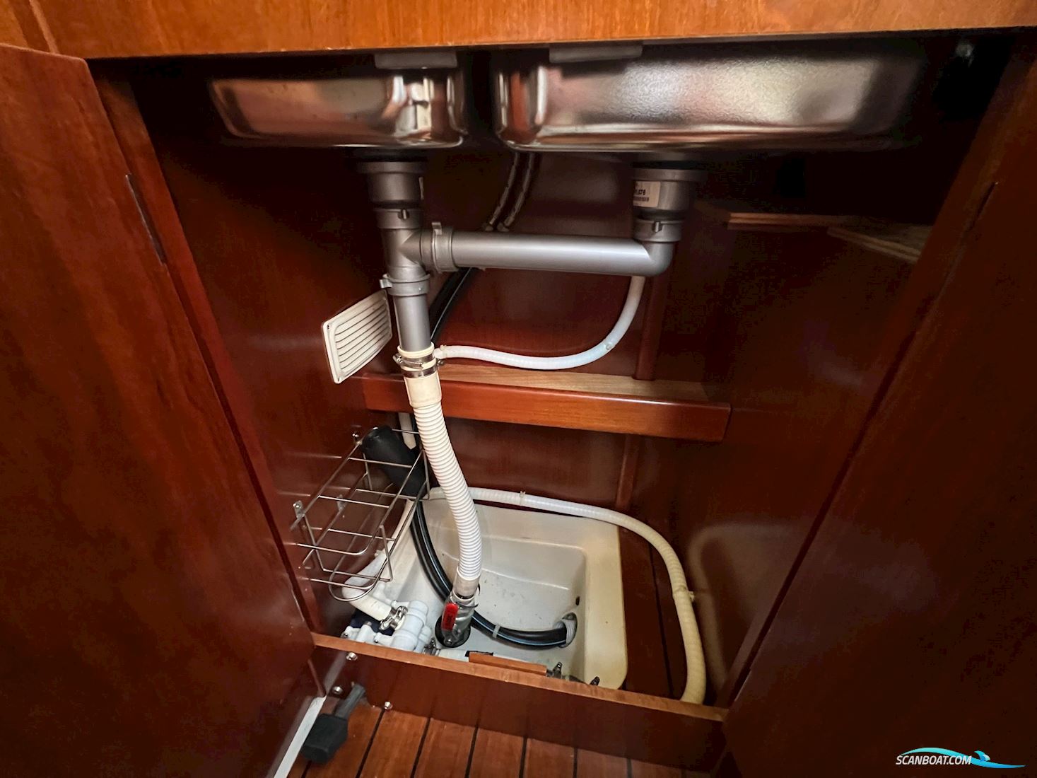 Beneteau