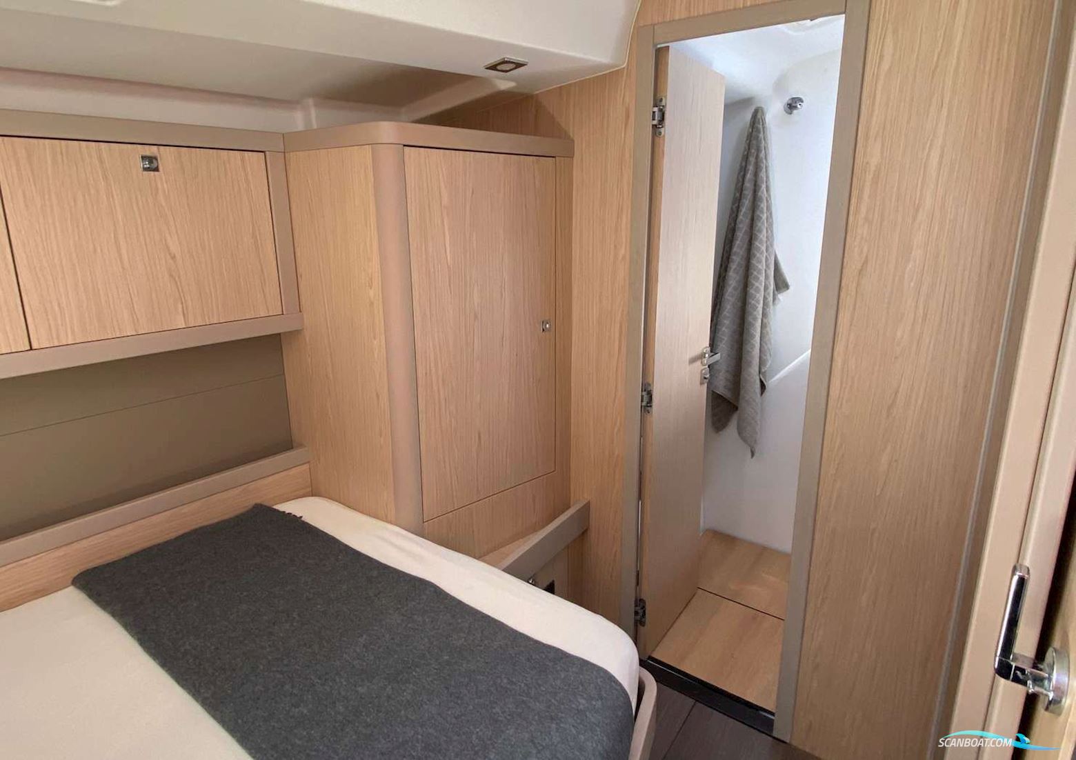 Beneteau Sense 55