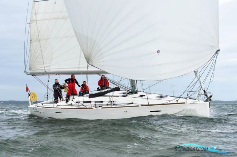 Beneteaux Sailingboat 2011, with Yanmar 3JH5E 40 PK engine, The Netherlands