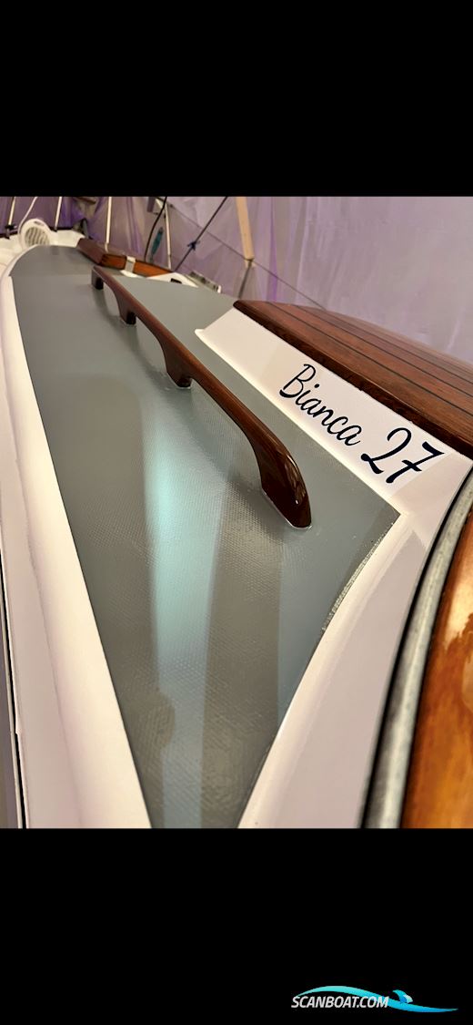Bianca 27
