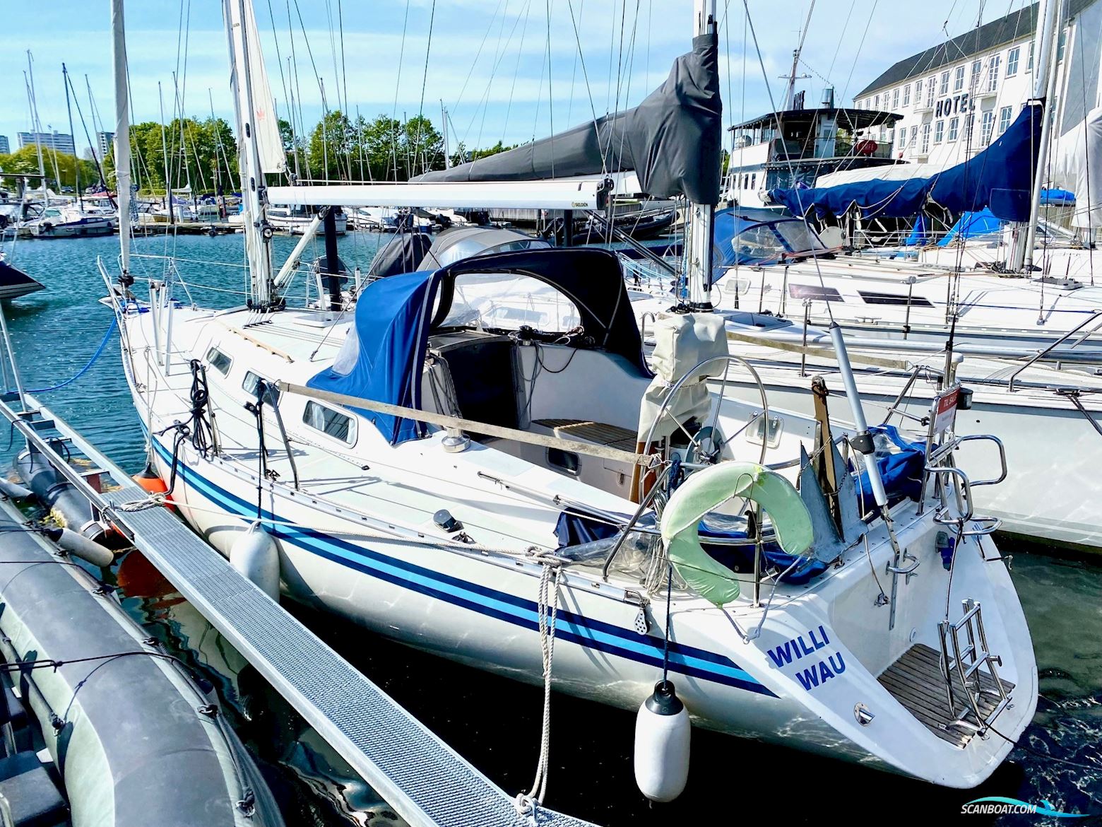 Bianca 360 Sailingboat 1990, with Yanmar
 engine, Denmark