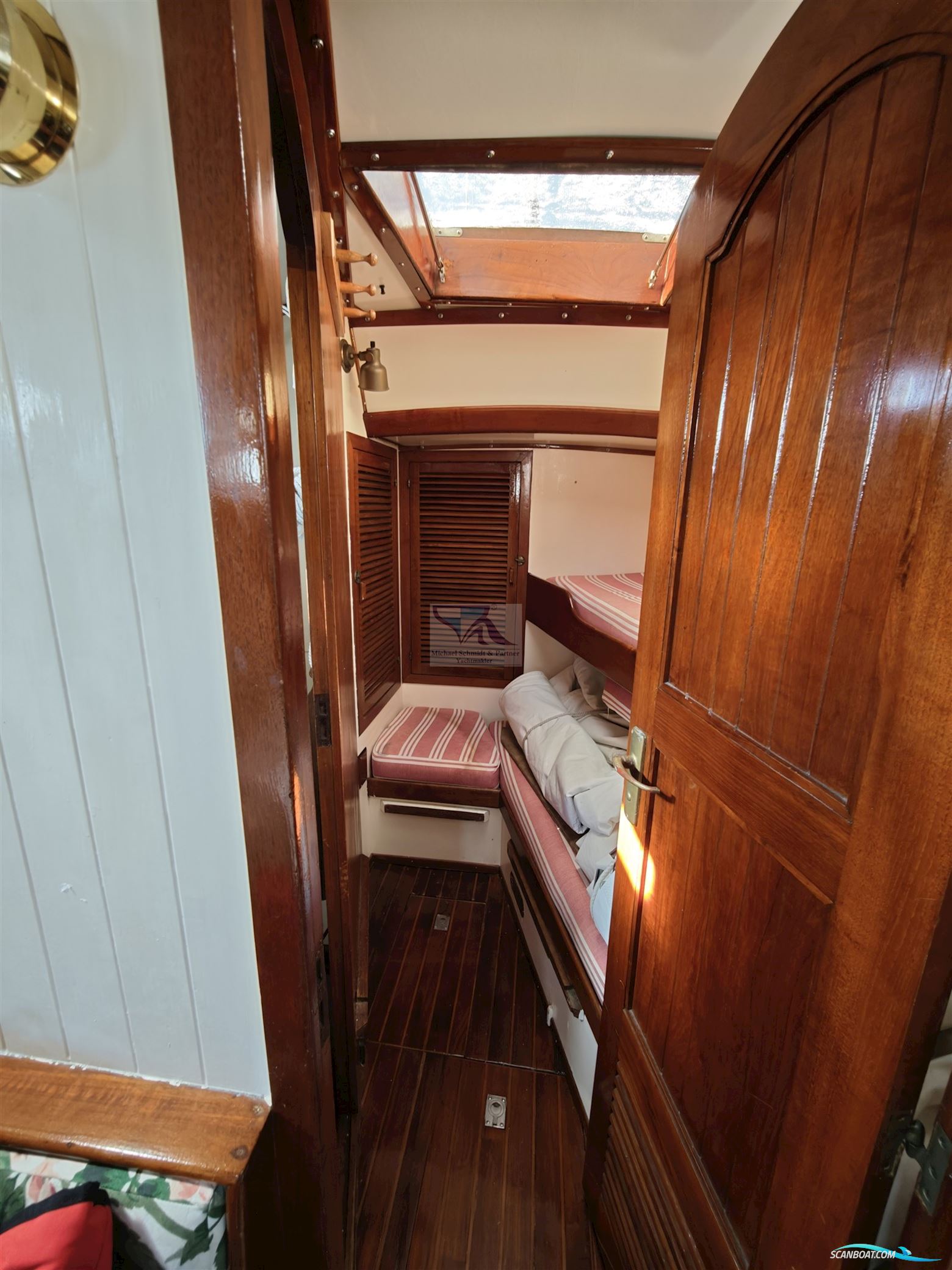 Bluewater Yachts Vagabond 42