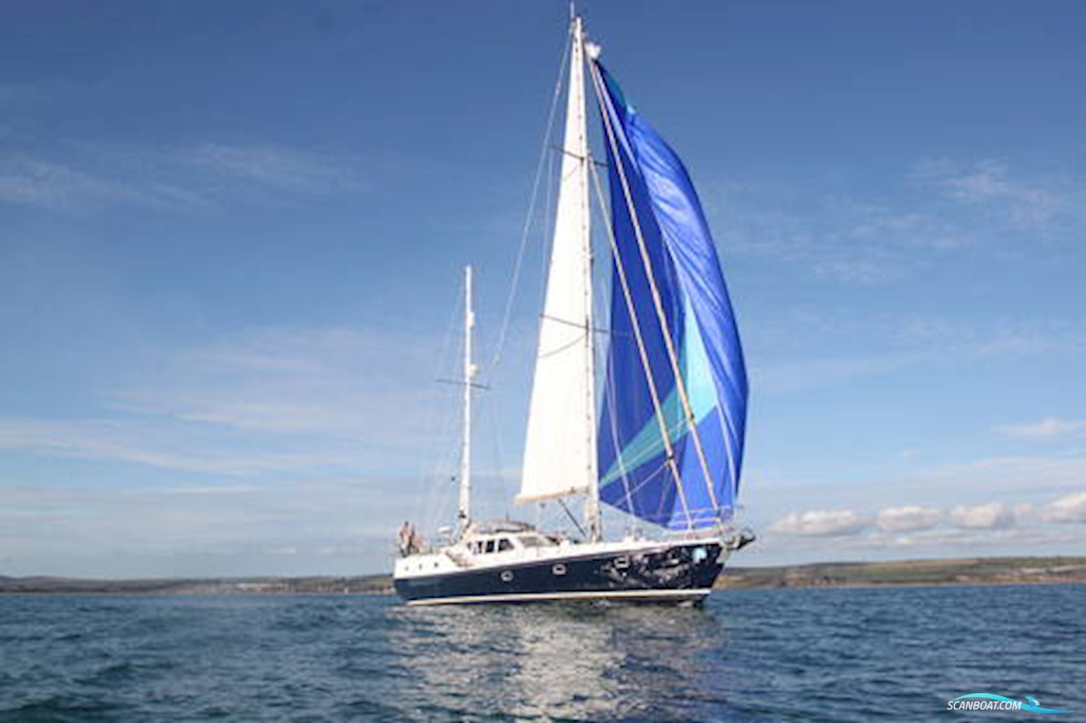 Bruce Roberts Custom Built Voyager 542 | 54ft