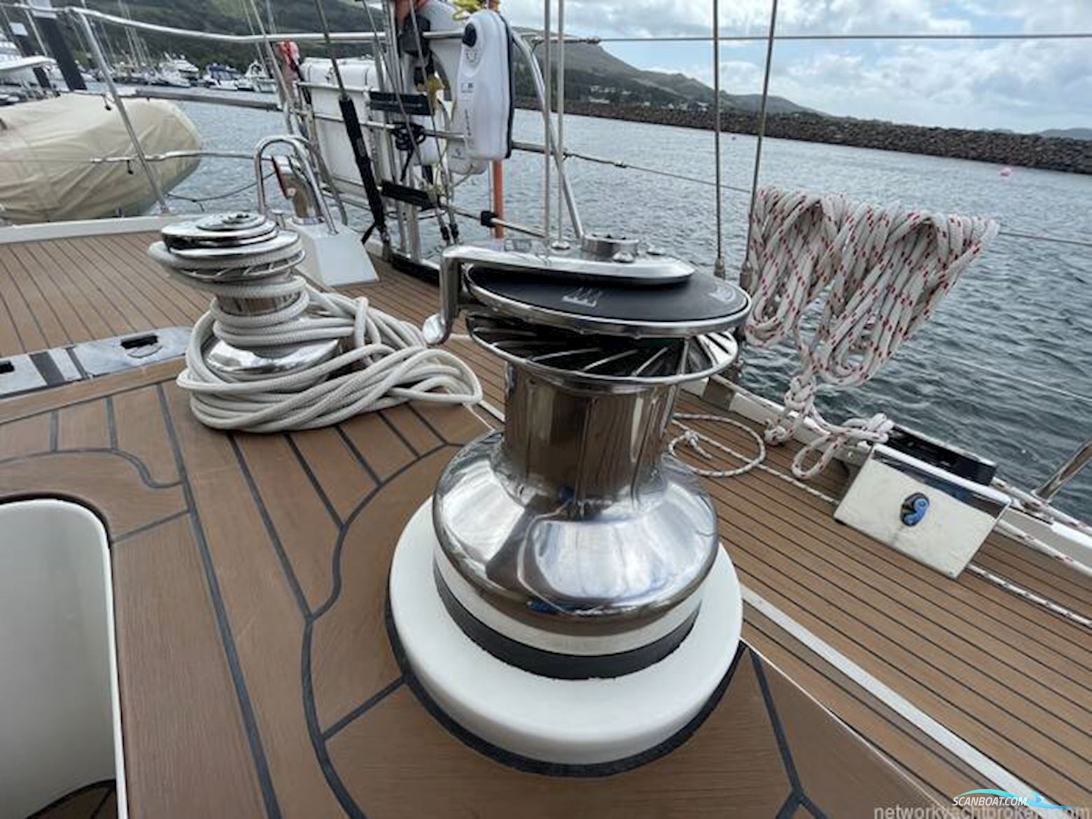 Bruce Roberts Custom Built Voyager 542 | 54ft